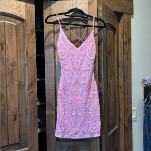 Chic Pink Embroidered Hoco Dress, fits a small but back is adjustable